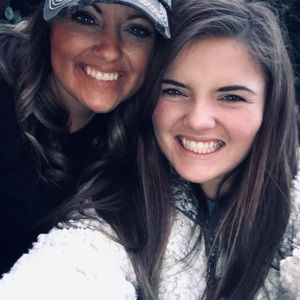 Meet your Posher, Abby